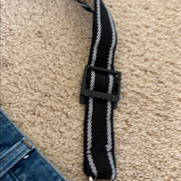 Handmade Upcycled Reworked Carhartt Blue Denim Bag with Heart Patch - Picture 4 of 12